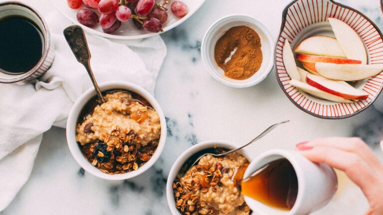 Guide to Healthy Recipes for Managing PCOS Symptoms